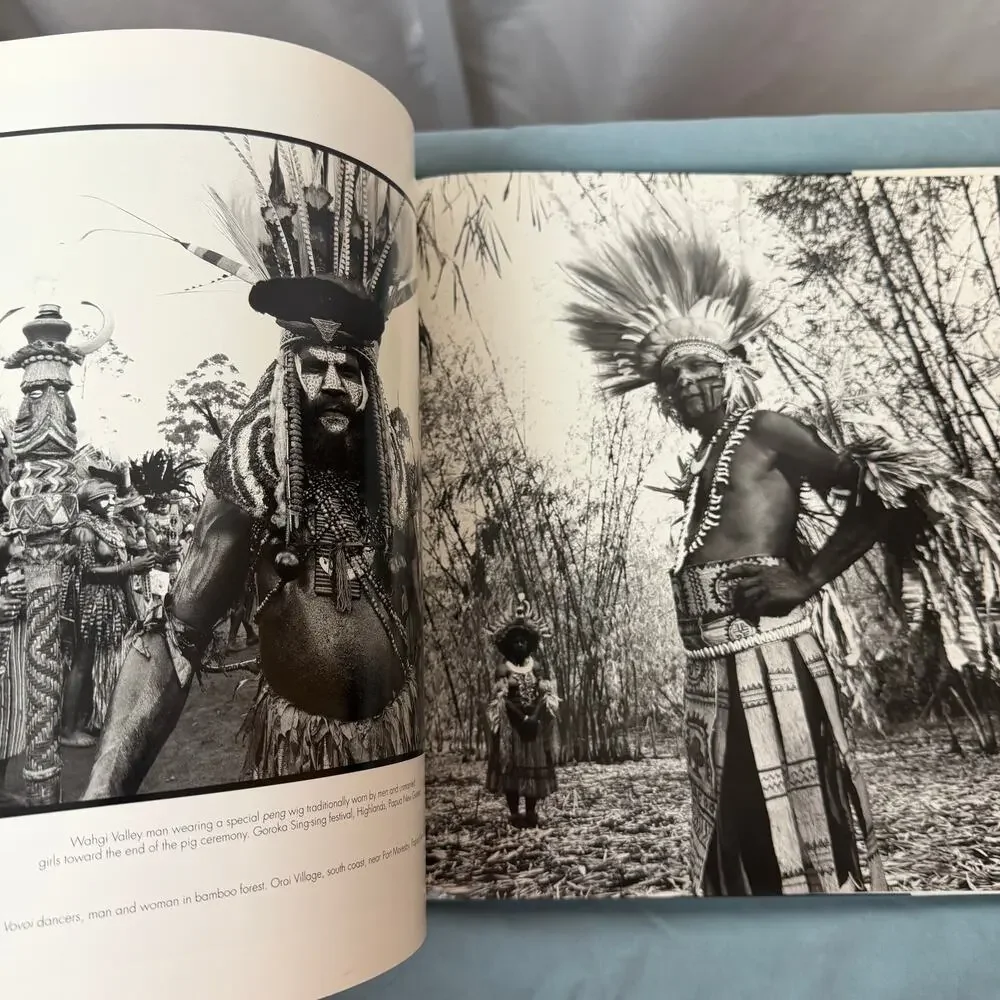 Vintage‎ 1996 Where Masks Still Dance New Guinea Photography Book Chris Rainier